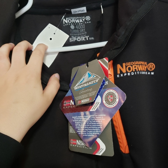 Geographical Norway zip up sweatshirt hoodie - Picture 3 of 3